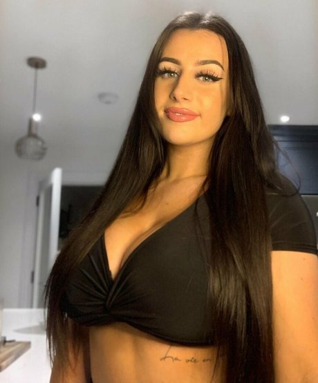 Nøgent lækket OnlyFans-billede af Ciara Lennon