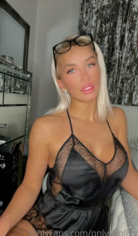 Nøgent lækket OnlyFans-billede af Holly