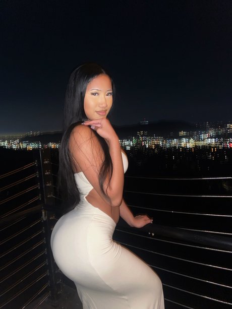 Photo nue de fuite OnlyFans de Drew Valentina