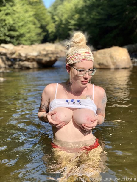 Nagie wyciekłe zdjęcie OnlyFans od Karuna Satori