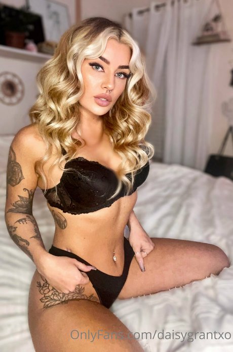 Daisygrantxo OnlyFans泄露裸照