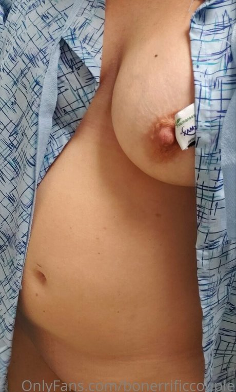 Nahá fotka uniklých OnlyFans od Bonerrificcouple