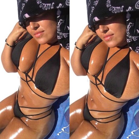 Yiovanna20