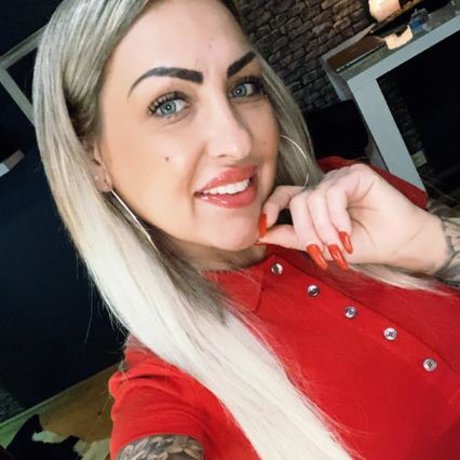 Tina2212