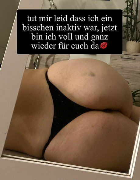 Foto di nudo di fuga di OnlyFans di Vivienrks