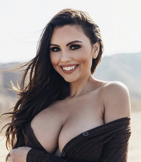 Krystle Lina
