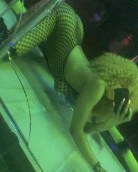 Naakte gelekte OnlyFans-foto van Babydollminx