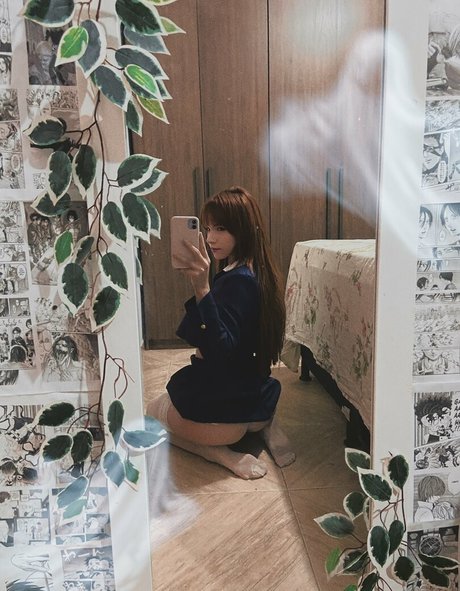 Naken läckt OnlyFans-bild av Veevtr