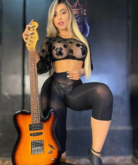 Naken läckt OnlyFans-bild av Kiarablay