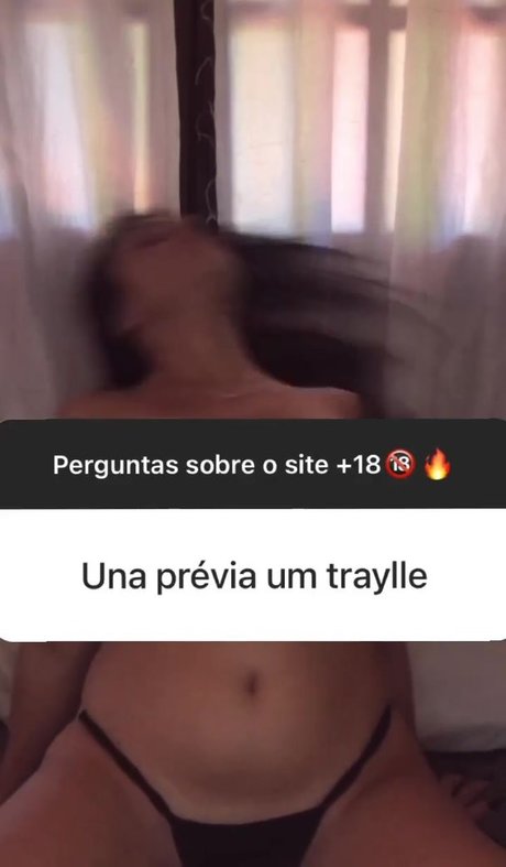 Nahá fotka uniklých OnlyFans od Mellnogueiraaa
