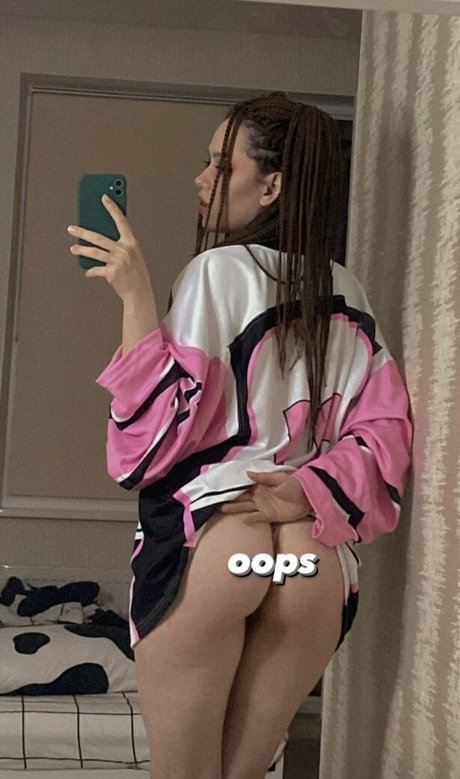Thelonelyraccoon OnlyFans 유출 누드 사진