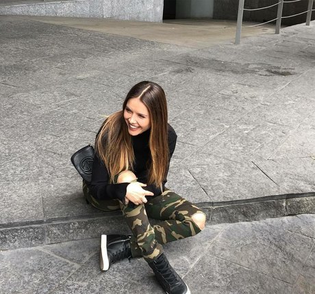Alasti lekkinud OnlyFans-i pilt Marlene Favela