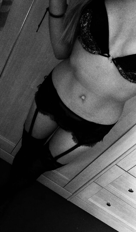 Nagie wyciekłe zdjęcie OnlyFans od Katherine Bray