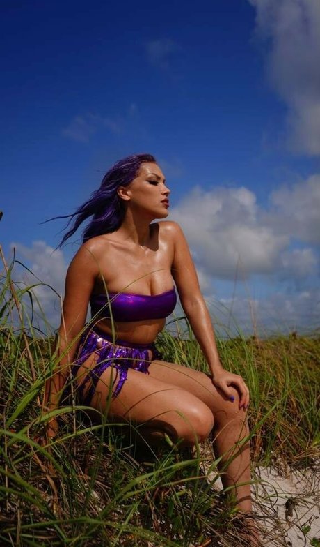 Salina De La Renta