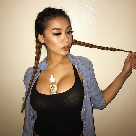 Jenna Kaey OnlyFansリークヌード写真