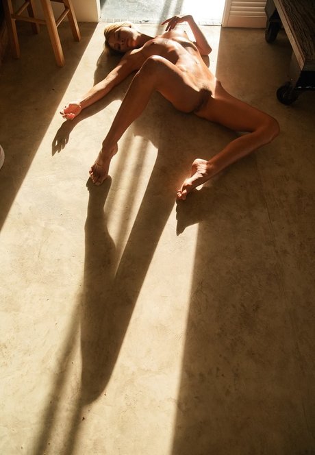 Nahá fotka uniklých OnlyFans od Marisa Papen