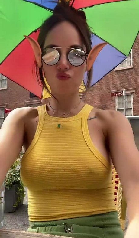 Camila Sodi