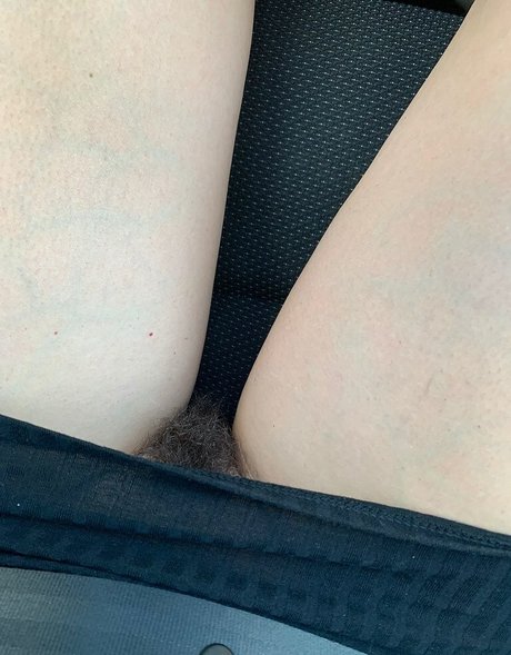 Alaston vuotanut OnlyFans-kuva Jamon Dumen
