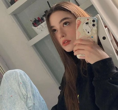Nacktes geleaktes OnlyFans-Foto von Dasha Tarab
