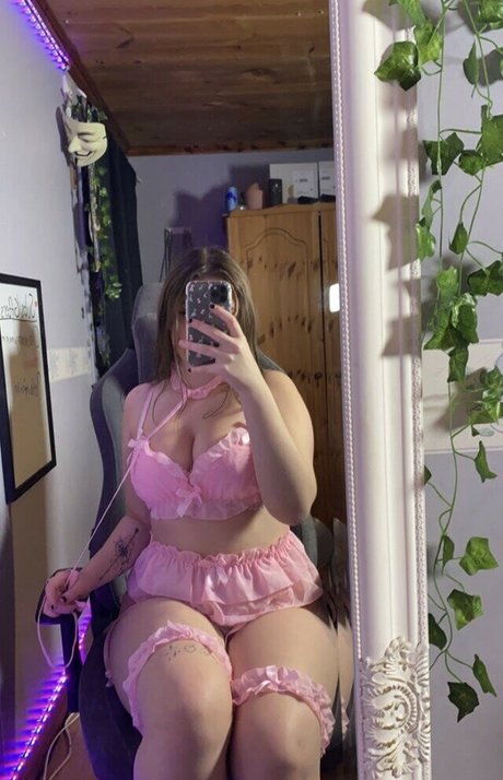 Foto di nudo di fuga di OnlyFans di Al3xx4ndra