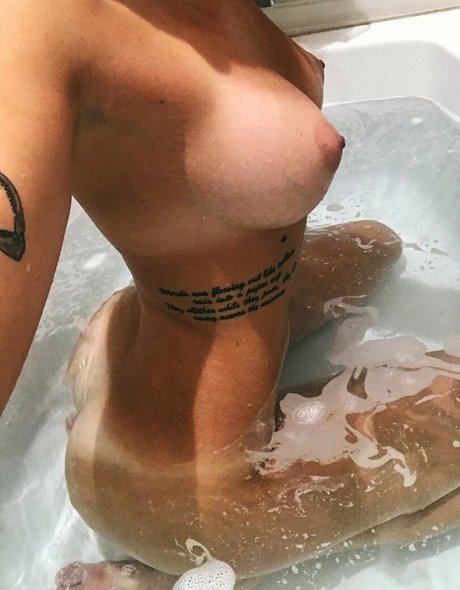 Melissa Sensi OnlyFans 유출 누드 사진
