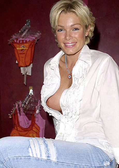Nell Mcandrew