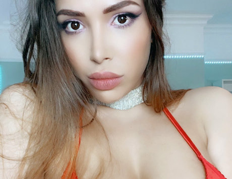 Mizz Ellaa Asmr OnlyFansリークヌード写真