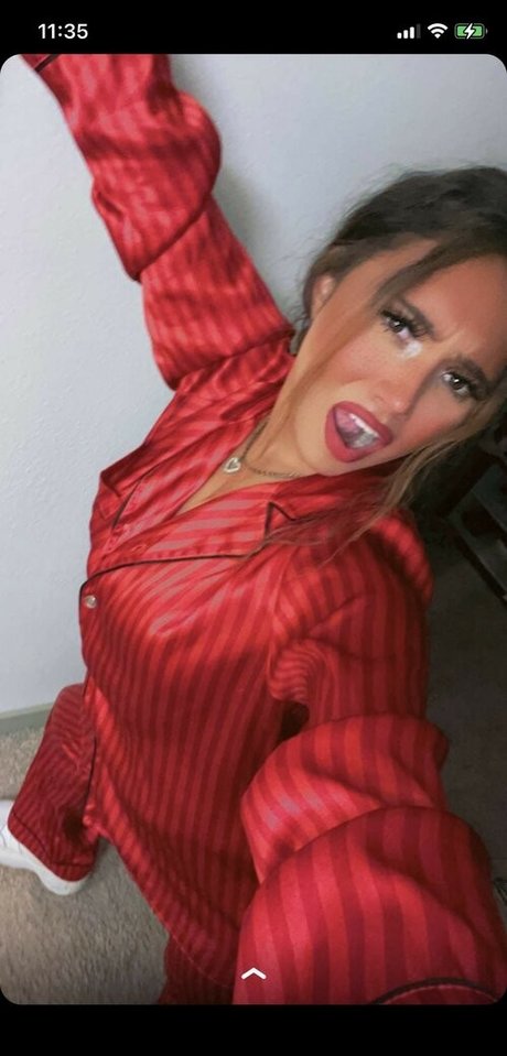 Shari G