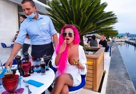 Naken lekkede OnlyFans-bilde av Viktoria Shock