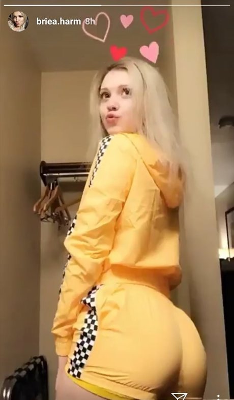 Nahá fotka uniklých OnlyFans od Briea Harm