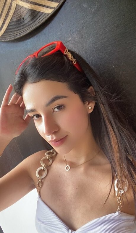 Naakte gelekte OnlyFans-foto van Carolcor21