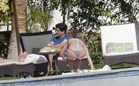 Jennifer Anniston