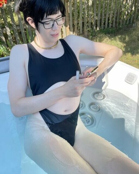 Nacktes geleaktes OnlyFans-Foto von Foxgothicc