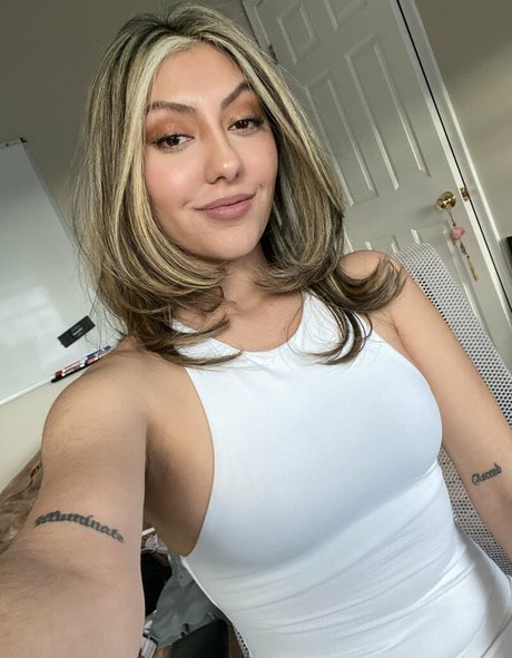 Foto desnuda filtrada de OnlyFans de Drkarts