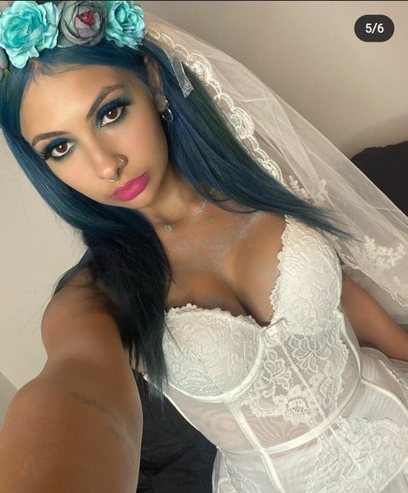 Alaston vuotanut OnlyFans-kuva Dogluver007