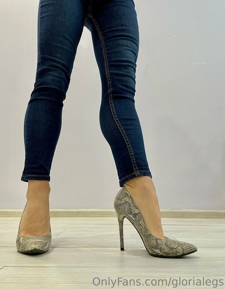 Gloria Legs