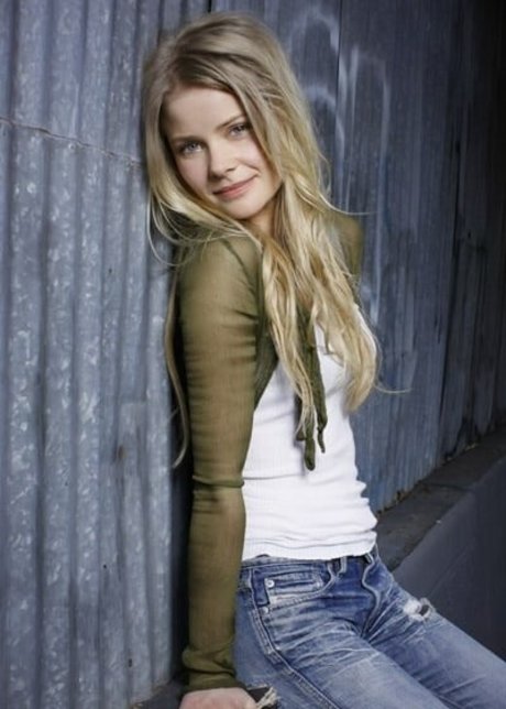 Anita Briem