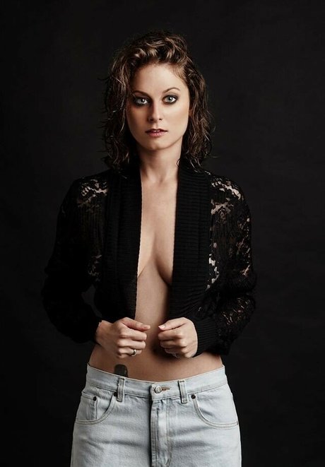 Yael Gayaa OnlyFansリークヌード写真