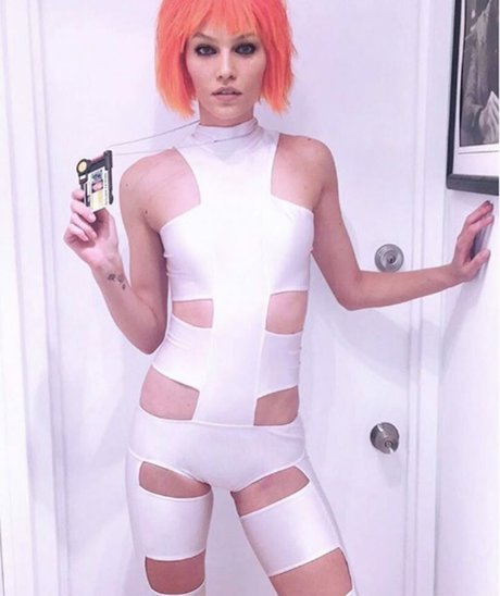Alaston vuotanut OnlyFans-kuva Aline Cleusa Weber