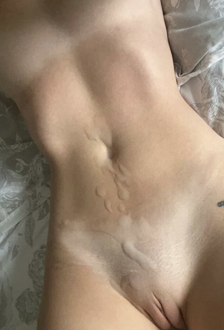 Naken läckt OnlyFans-bild av Alli12g