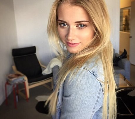 Alena Savostikova  nude leaked OnlyFans photo