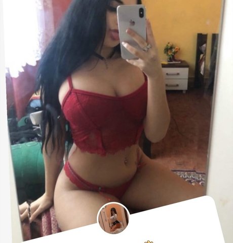 Naken läckt OnlyFans-bild av Malaczarna