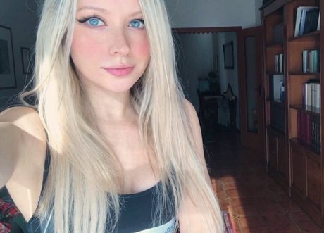Maddielena OnlyFans泄露裸照