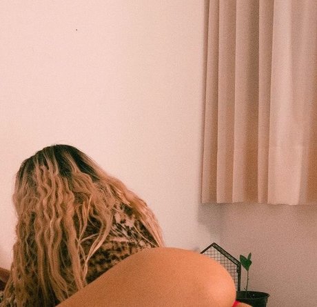Nagie wyciekłe zdjęcie OnlyFans od Magraku