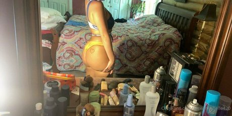 Alexismichelle420