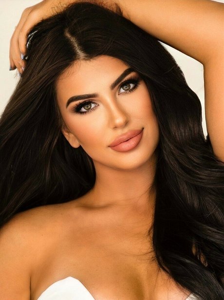 Nahá fotka uniklých OnlyFans od Kerrigan Garrison