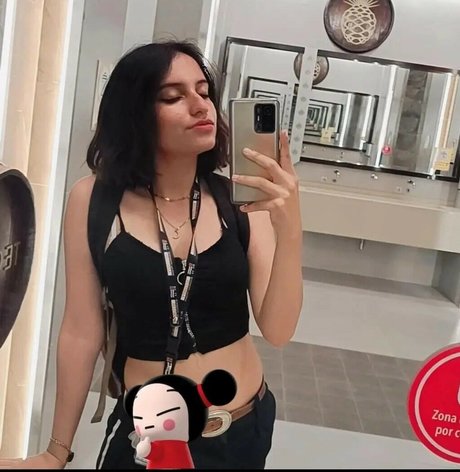 Itzel Navarro