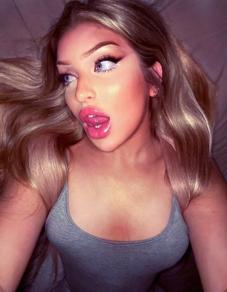 Adea Danielle
