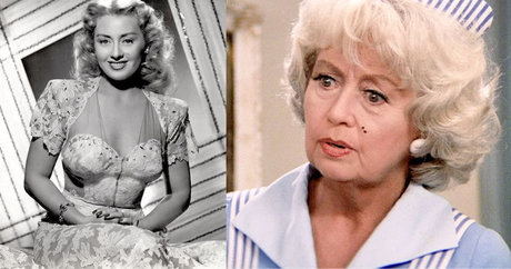 Foto nua vazada do OnlyFans de Joan Blondell