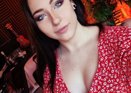 Nøgent lækket OnlyFans-billede af Shakaam
